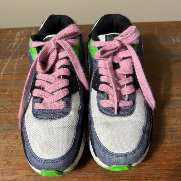 Nike Air Max 90 SE WMNS Black/Obsidian-Scream Green sneakers SZ 6.5Y WMNS 8 - Picture 3 of 10